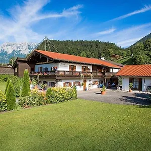 Apartment Hösmader