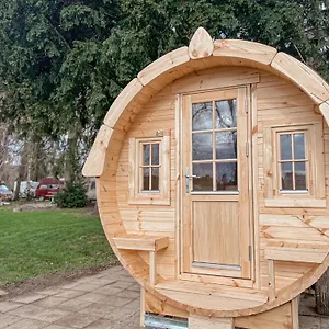 Wohnen Im Campingcube Direkt Am Rhein Campingplatz Köln